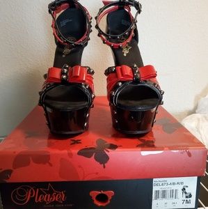 Pleaser Delight 673 6" size 7 heel